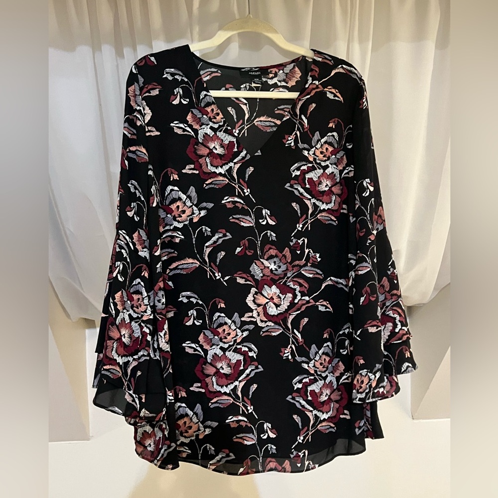 Alfani blouse